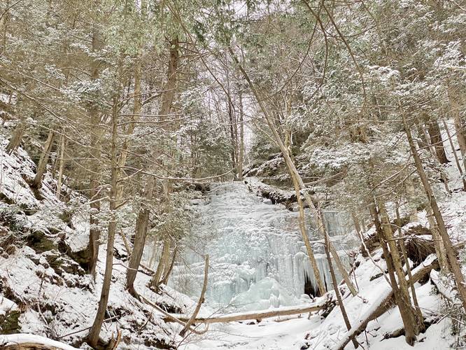 Chimney Hollow Falls Winter Hike