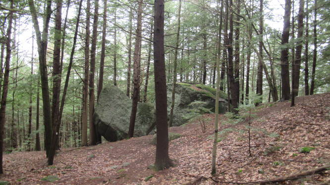 Boulders at the end of Boulder Trail