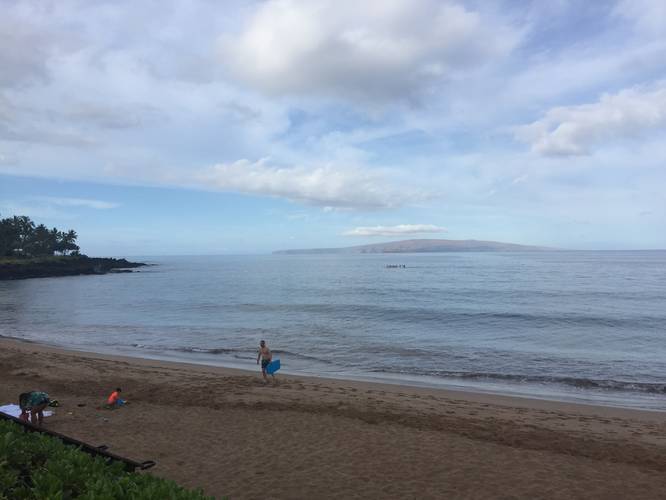Kaho'olawe and Molokini Crater in the distance