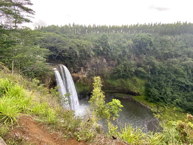 Wailua Falls, approx. 85-feet tall
